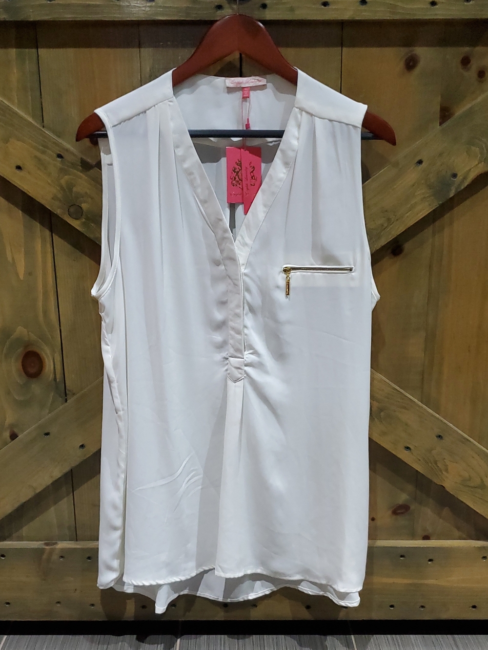 English Laundry White Sleeveless V-Neck Camisole Blouse with Gold Zip NWT